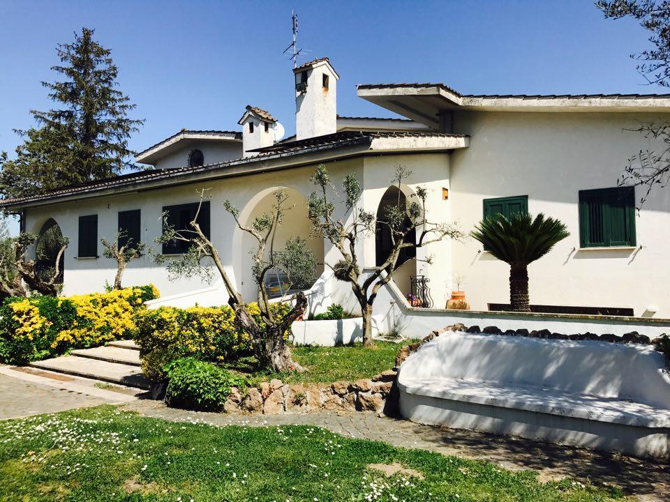 Il Pettirosso B&B Grottaferrata Dış mekan fotoğraf