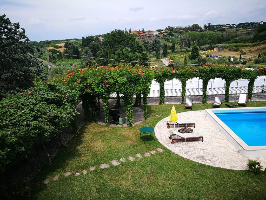 Il Pettirosso B&B Grottaferrata Dış mekan fotoğraf